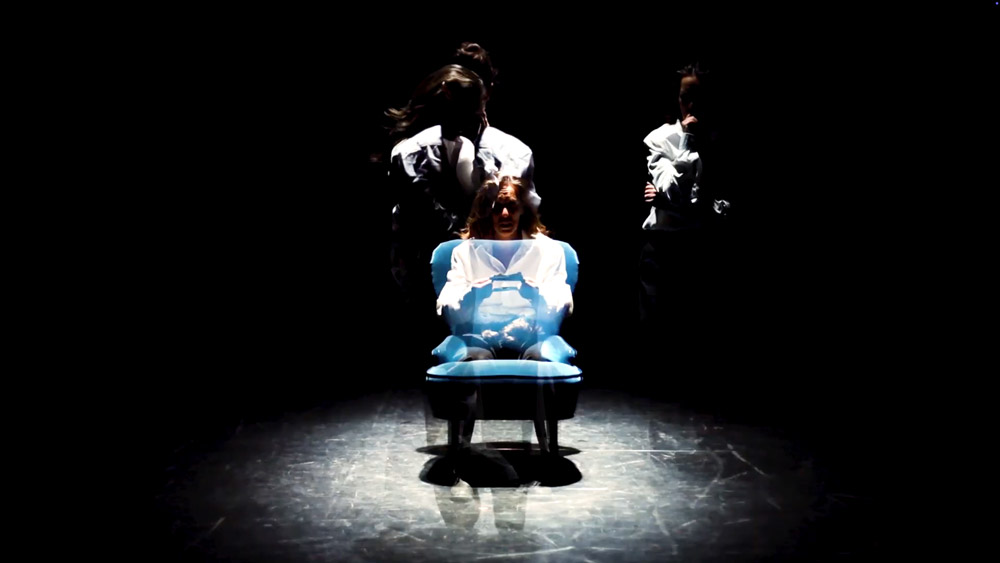Extrait du teaser de la pièce de théâtre "James"
