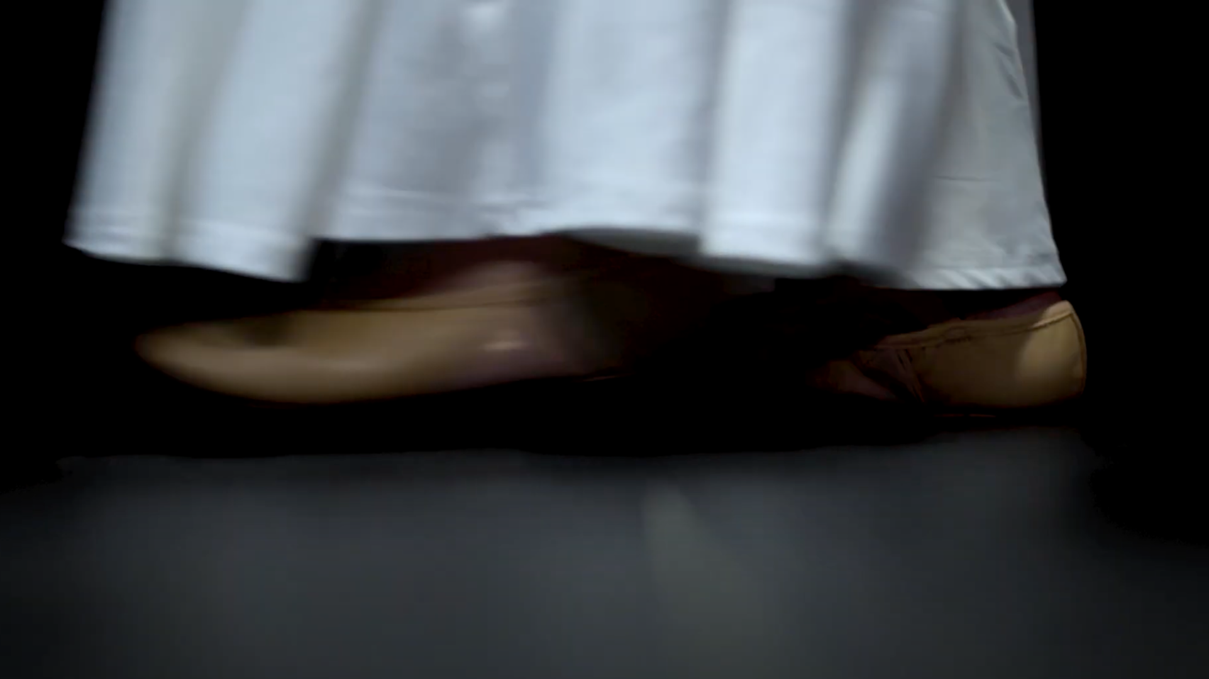 Extrait du teaser pour la pièce de théâtre "Trois Petits Tours"