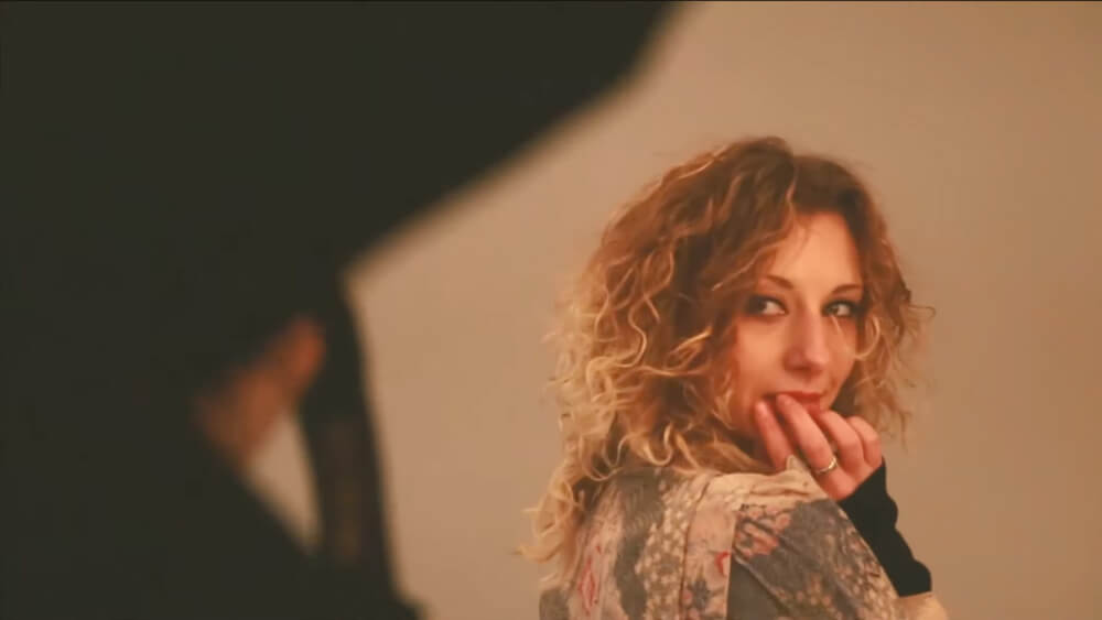Extrait du court métrage "La Plume Est La Muse"