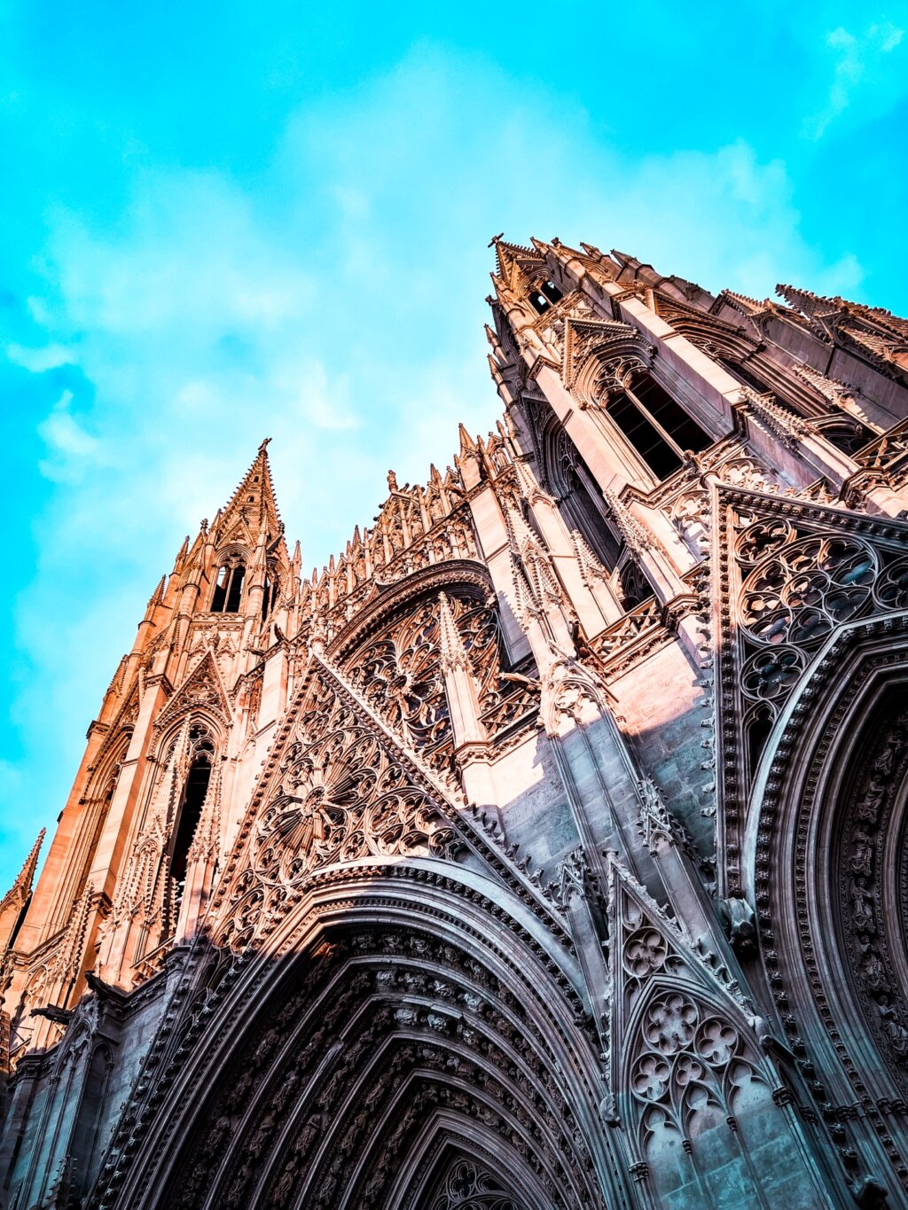 Instagram post from cookizz. This post is in position 8.